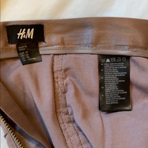 H&M Ruching high waisted skirt - Picture 3 of 3